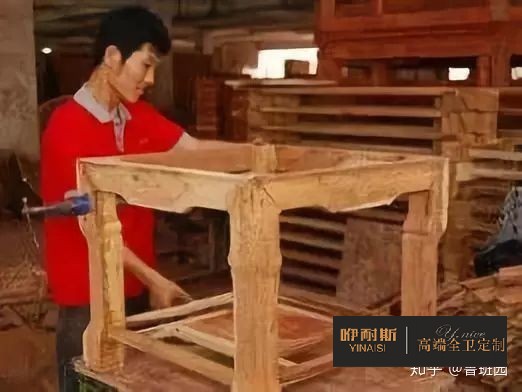 7、人工組裝固定